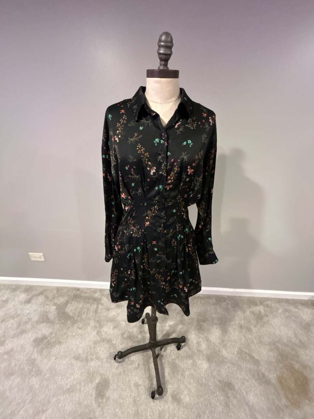 Exquise Flower print dress Size Small